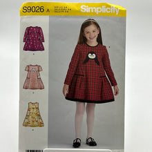 Load image into Gallery viewer, SIMPLICITY Pattern, Girls&#39; Dress (PSI9026)
