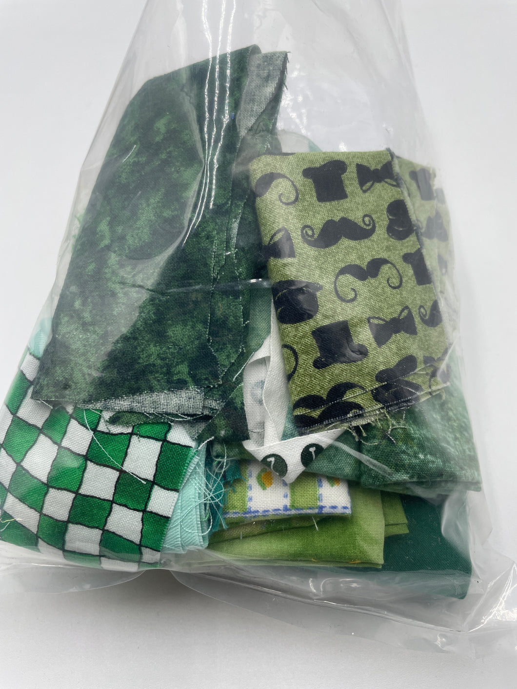 Quilting Cotton Scrap Bag, Greens (WQC2339)