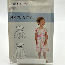 Load image into Gallery viewer, SIMPLICITY Pattern, Children&#39;s Dresses (PSI10510)
