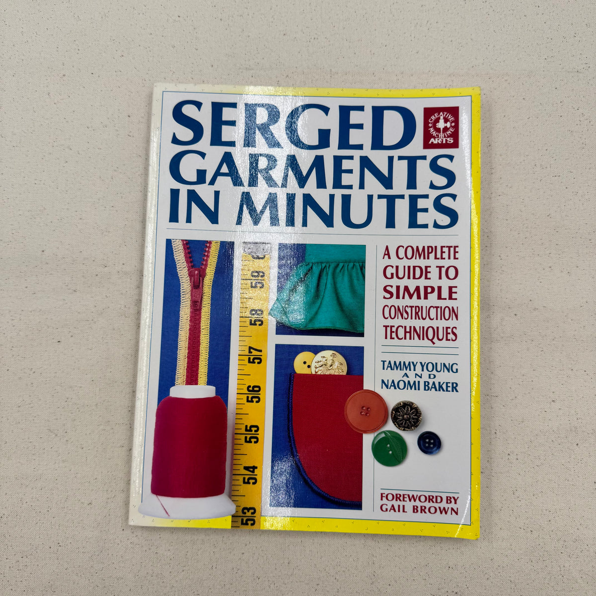 Sewing Book - Serged Garments in Minutes (NBK0396)