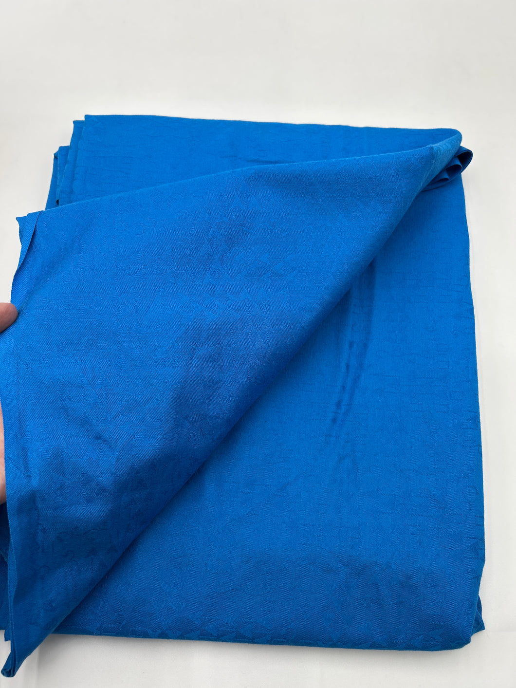 Stretch Cotton Jacquard Suiting, Shapes on Azure Blue (WSW0555)
