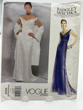 Load image into Gallery viewer, VOGUE Pattern, Misses&#39; Dress &amp; Shawl (PVO2134)
