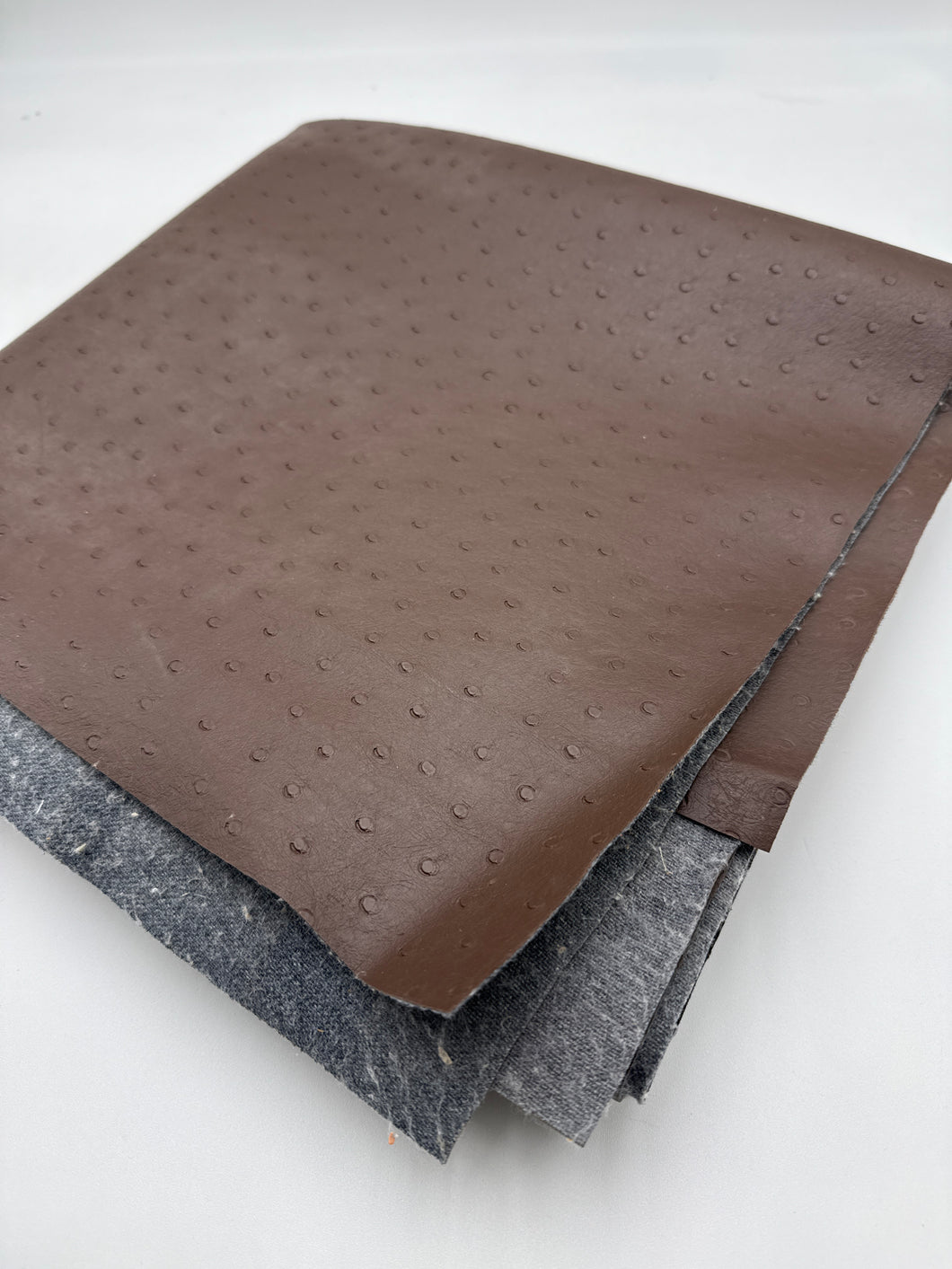 Faux Ostrich VINYL Felt Back, Red Brown (SVL0068)