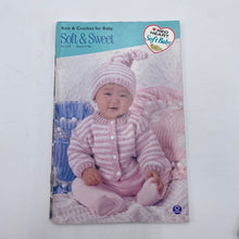 Load image into Gallery viewer, Crochet Books - 4-pack  (NBK0031)
