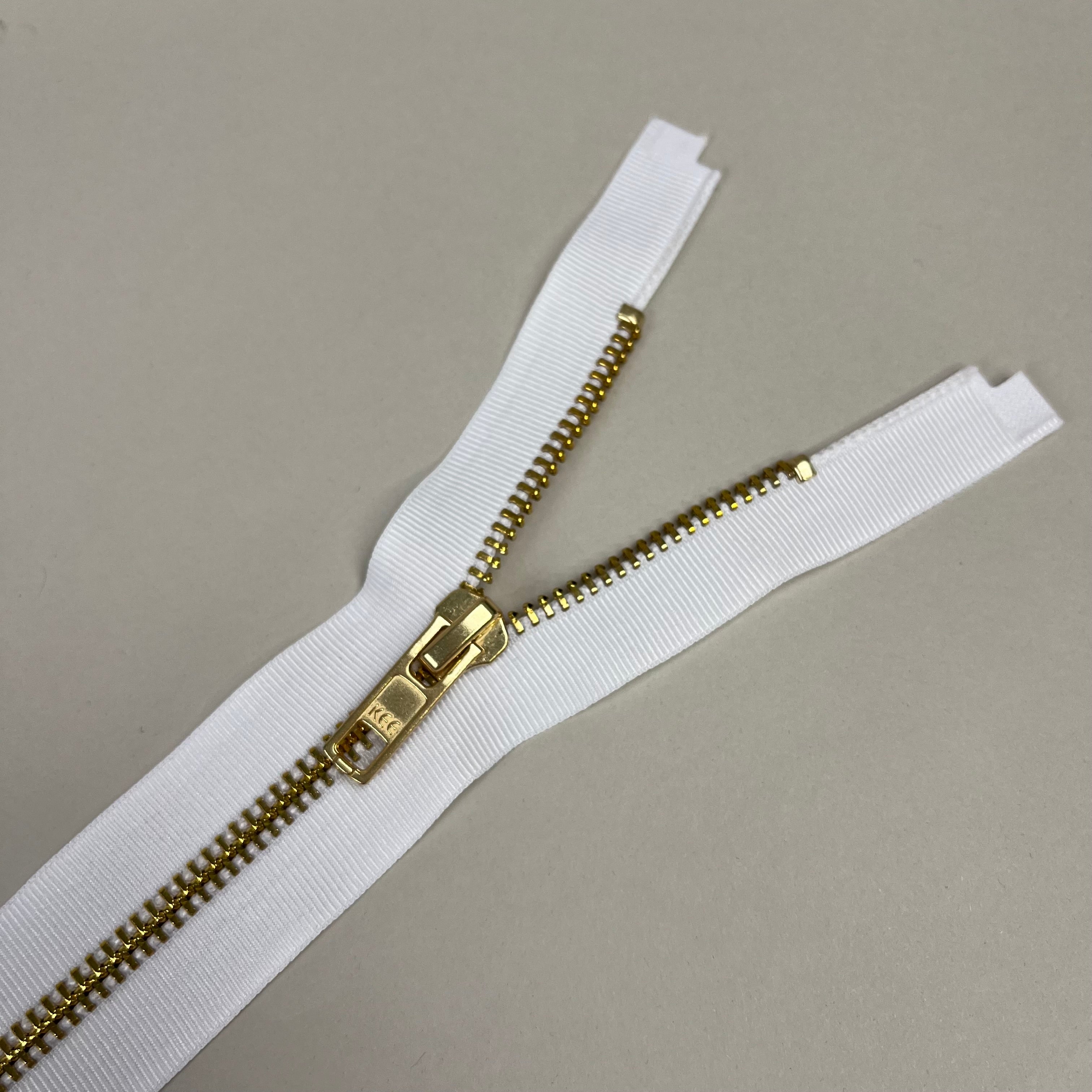 Separating Metal Zipper - White & Gold 18" (NZP0469)