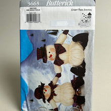 Load image into Gallery viewer, BUTTERICK Pattern, Mr &amp; Mrs Snowman (PBT3665)
