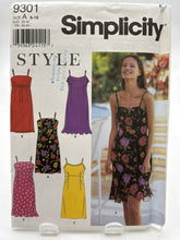 Load image into Gallery viewer, SIMPLICITY Pattern, Misses&#39; Dress (PSI9301)
