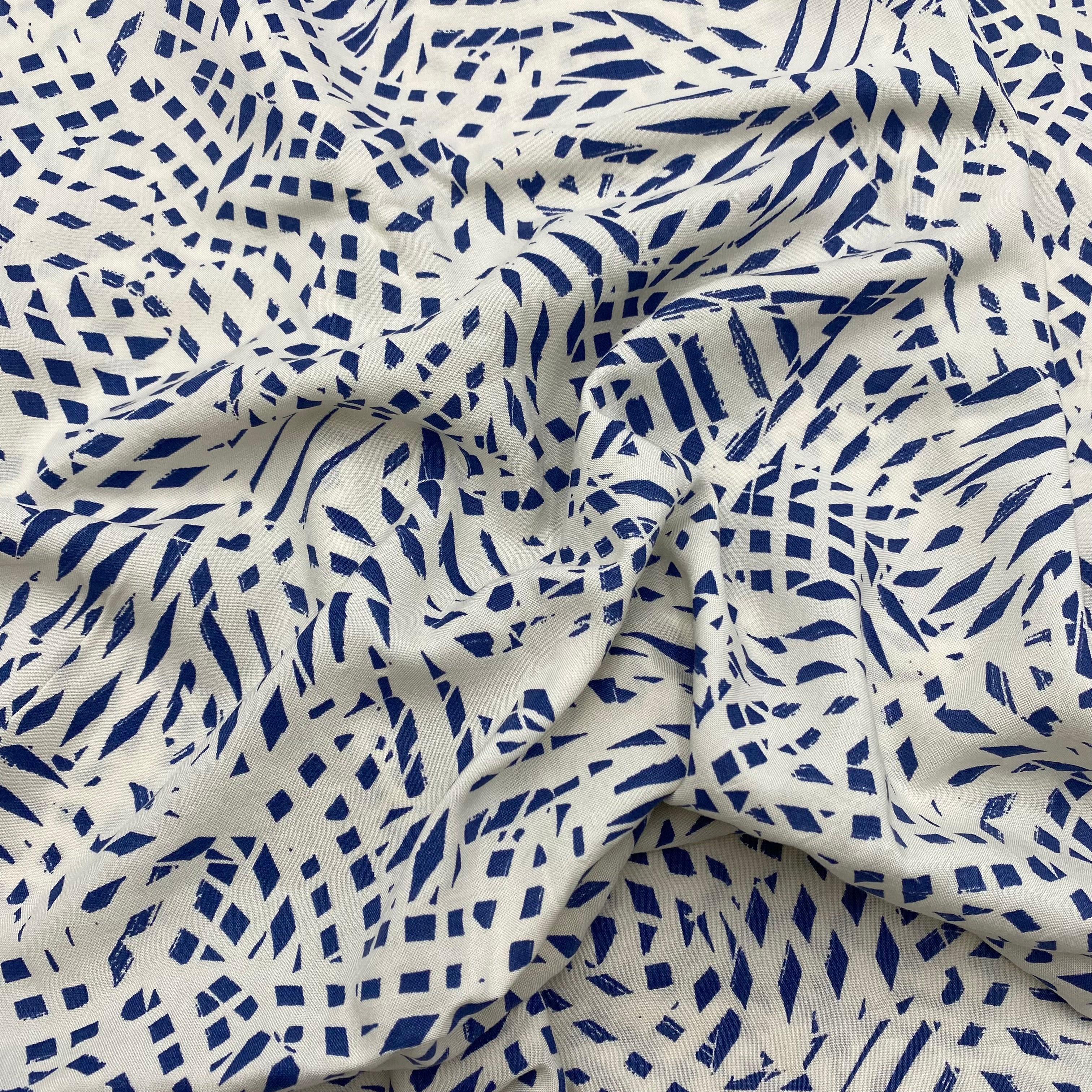 Rayon Dress Weight - Periwinkle on Cream (WDW3361)