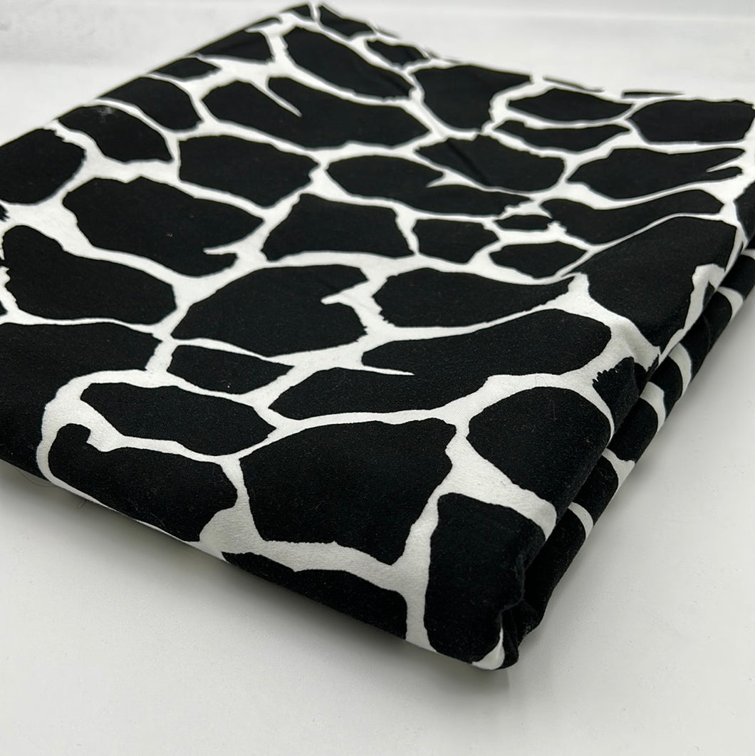 Stretch Cotton Shirting, Black & White Animal Print (WDW1736)