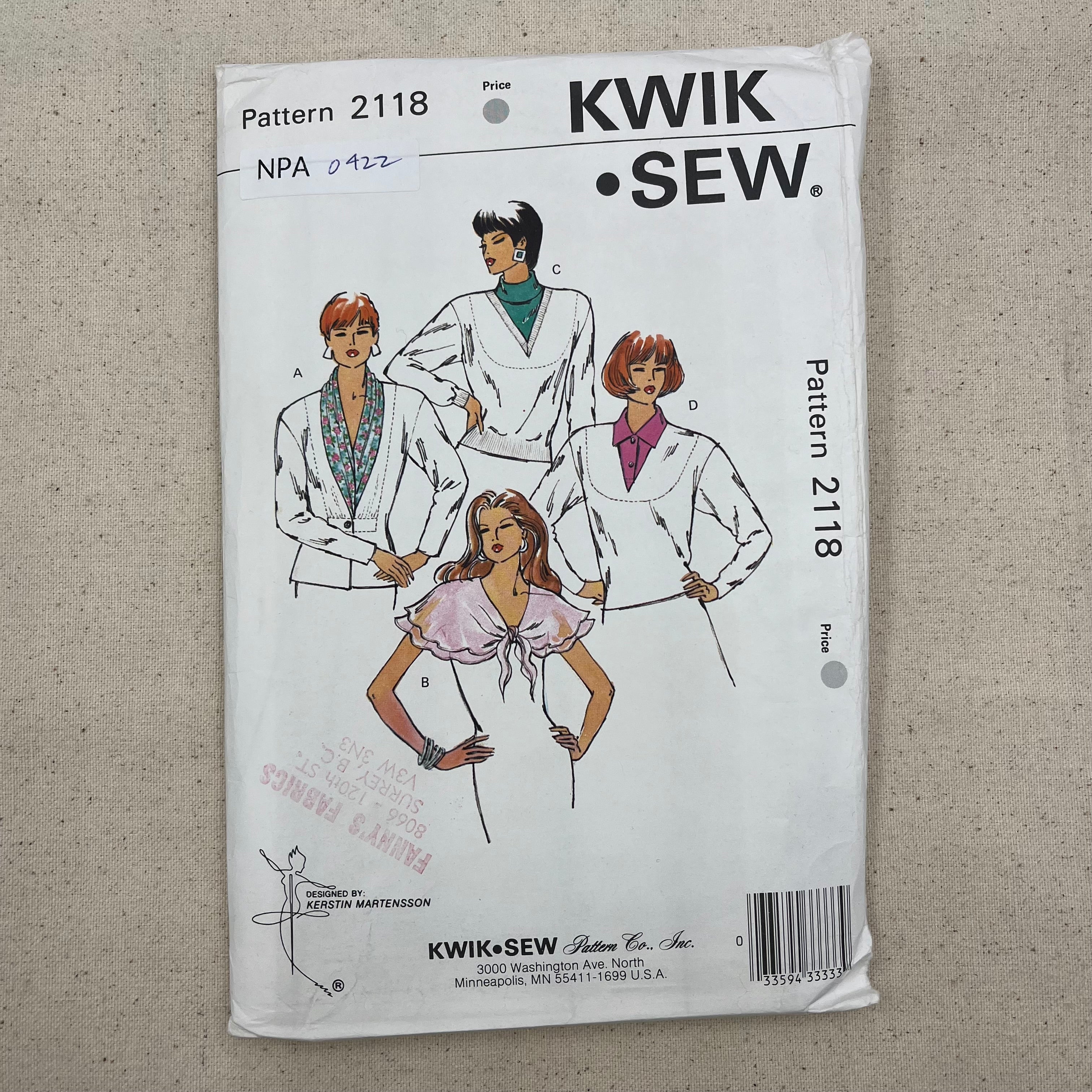 Kwik Sew Pattern - 2118 Dickies & Collar (NPA0422)