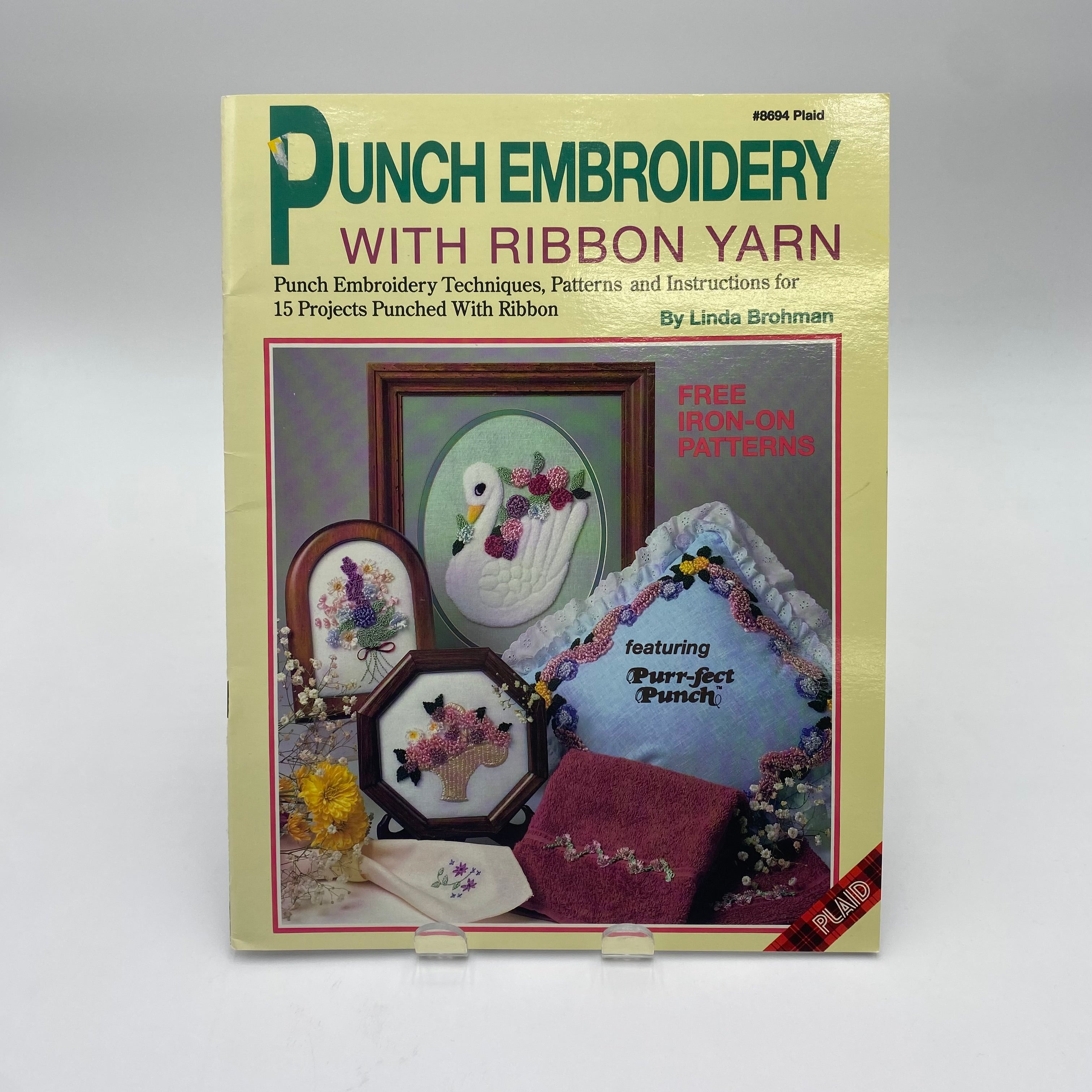 Embroidery Book - Punch Embroidery with Ribbon Yarn (NBK0074)
