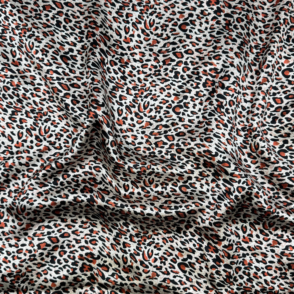 Satin Shirting - Satin Leopard (WDW3711)