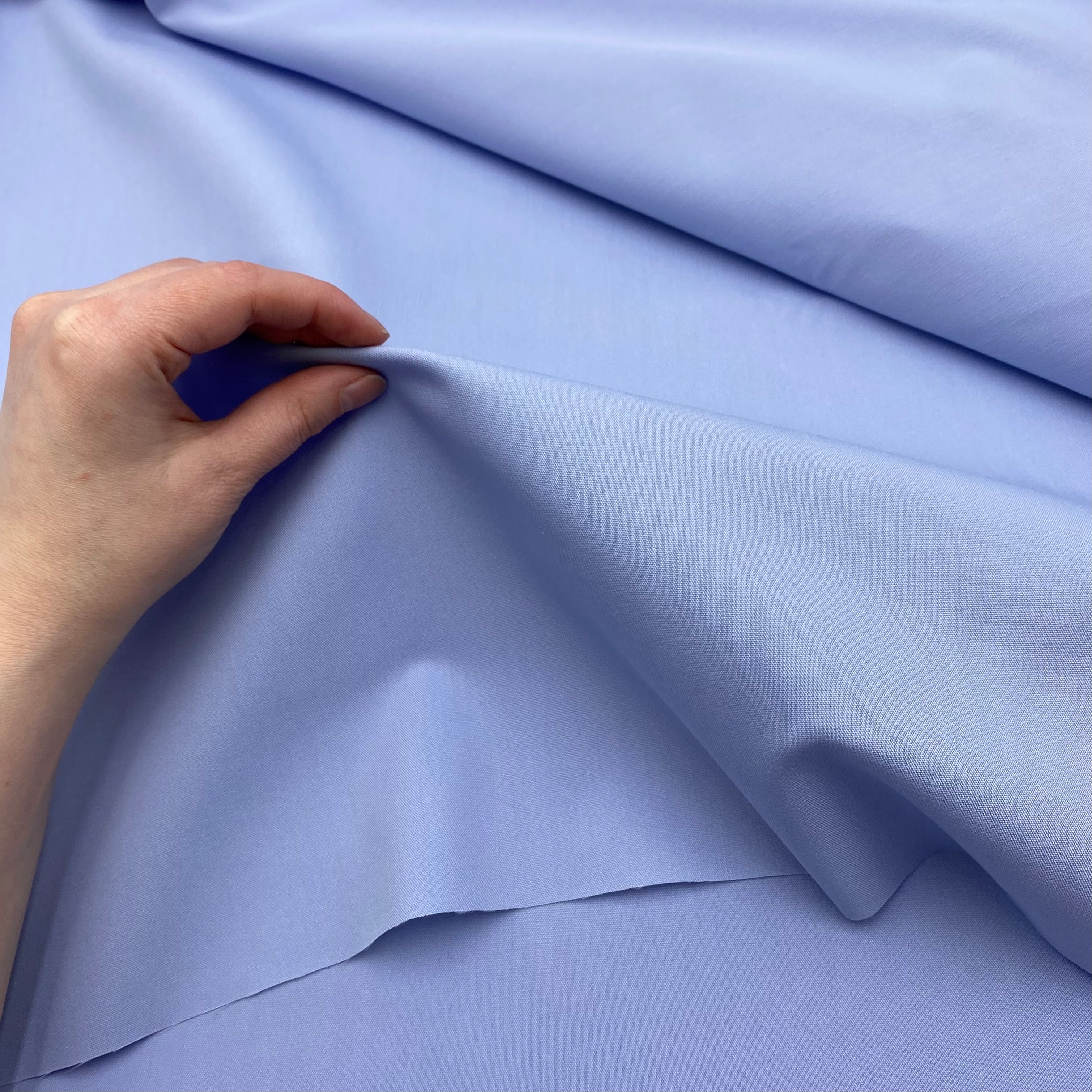 Cotton Blend Poplin - Hydrangea (WDW3349)