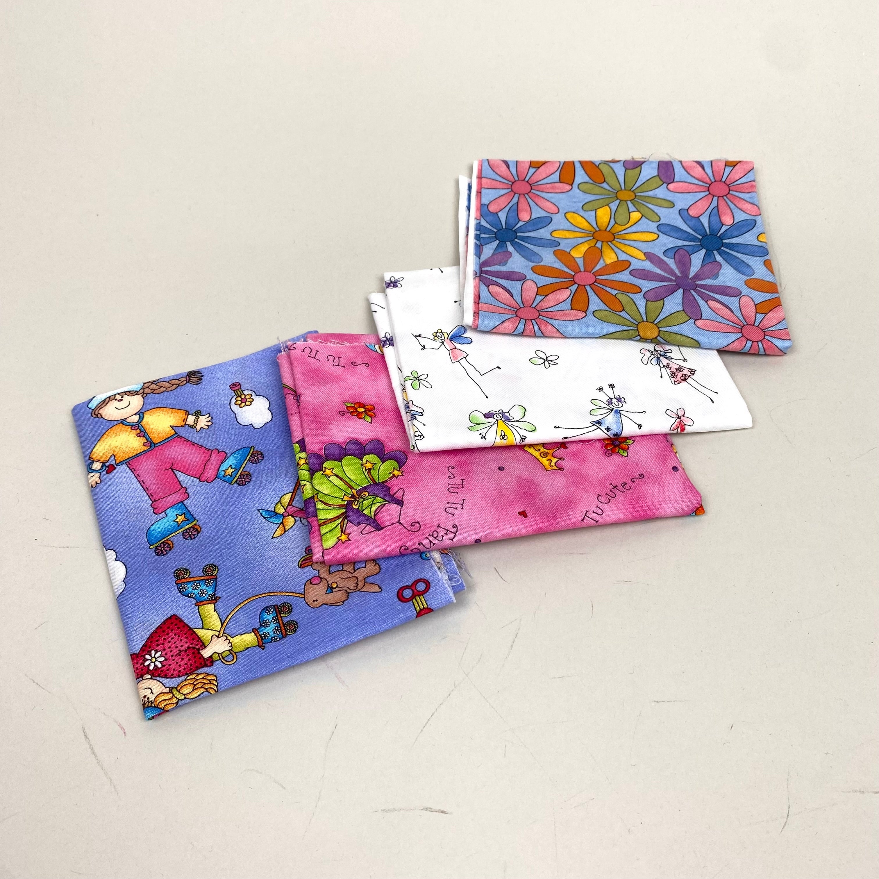 Quilting Cotton Bundle - Funky Sketches (WQC2840)