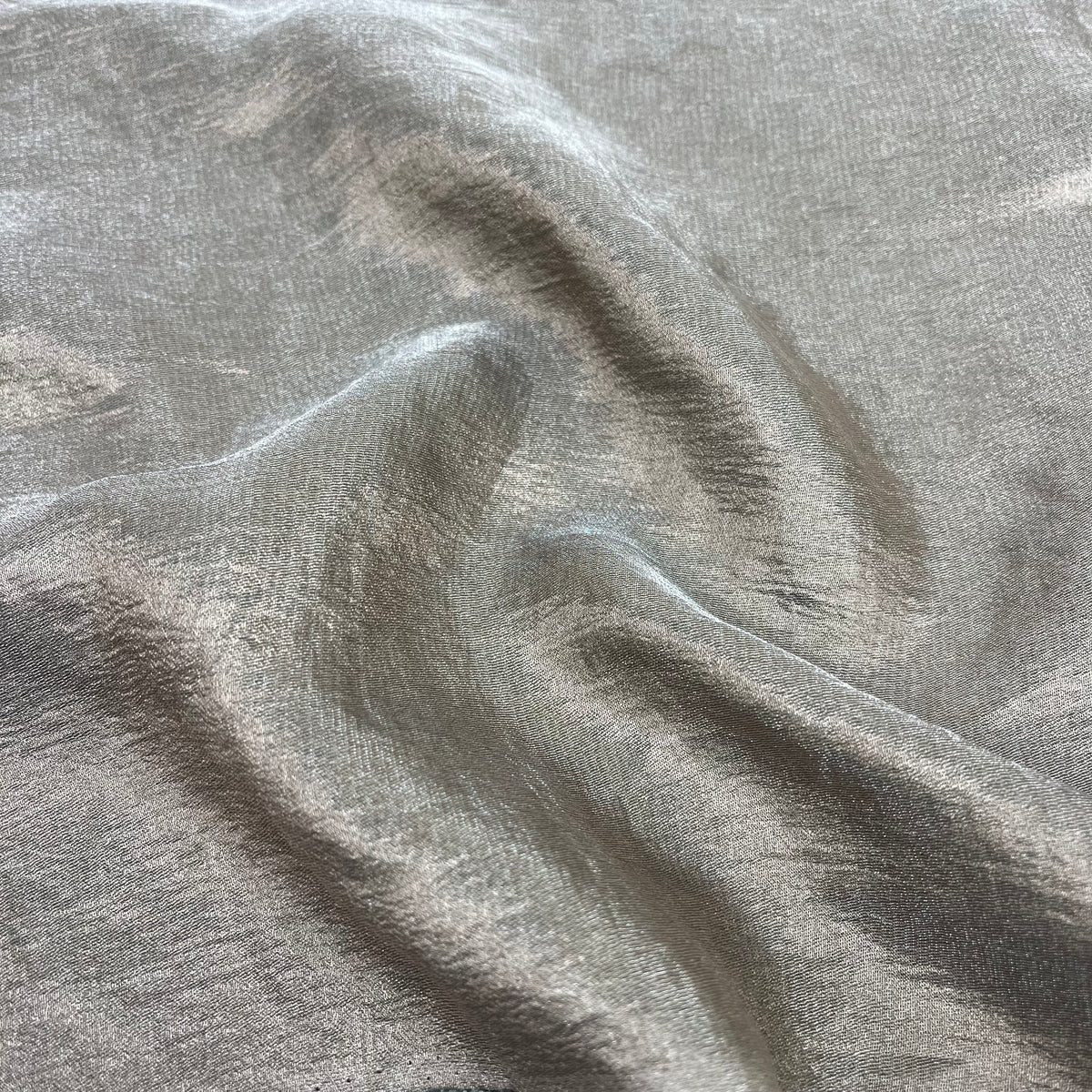 Silk Double Layer Dress Weight - Iridescent Bronze (WDW3746)