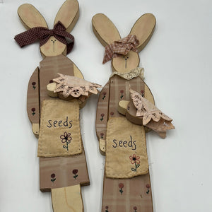 Wooden Bunny (NCR0120:121)