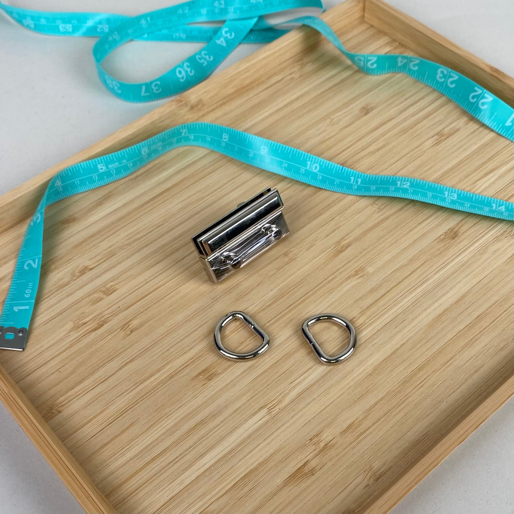 Clasp + 25mm D rings (2x) - Silver Tone (NXX1572)