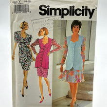 Load image into Gallery viewer, SIMPLICITY Pattern, Misses&#39; Two-Piece Dress (PSI7658)
