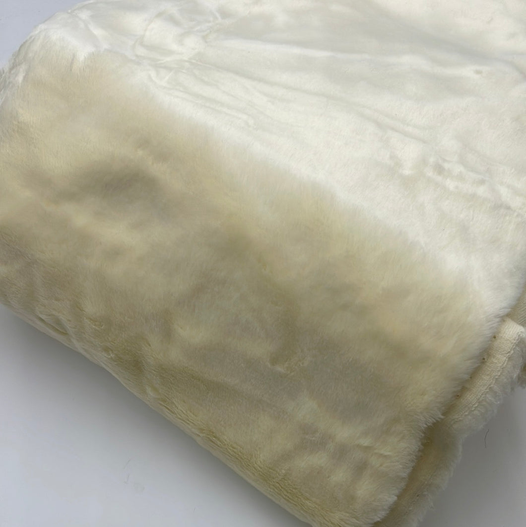 Super Soft Low Pile Faux Fur,  Buttercream (SFF0042)