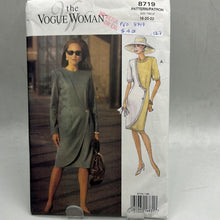 Load image into Gallery viewer, VOGUE Pattern, Misses&#39; Dress (PVO8719)
