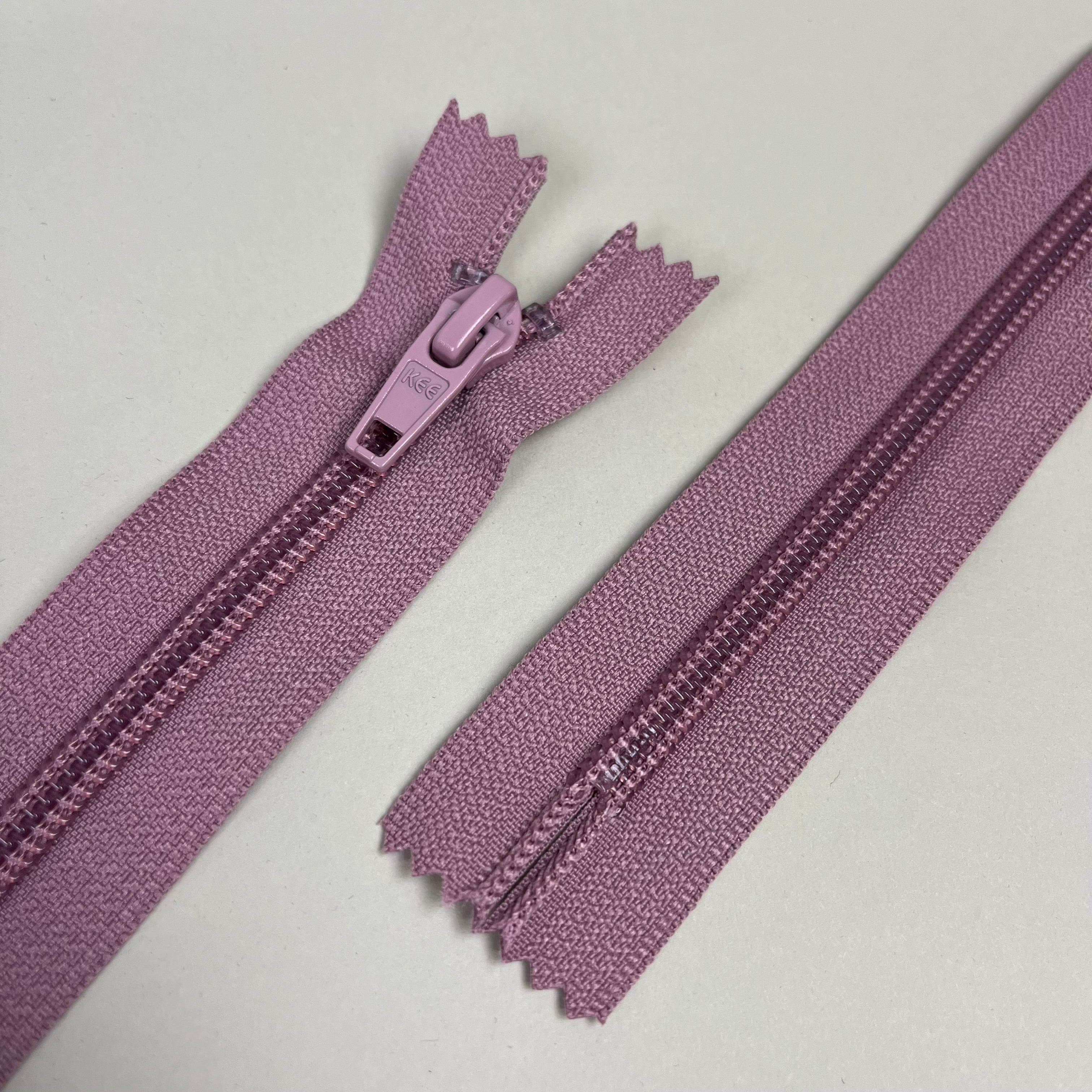 Closed-End Nylon Coil Zipper - Pink Mauve 20" (NZP0323)