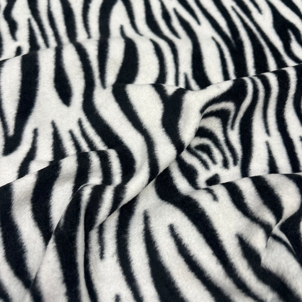 Fleece - Black & White Zebra (KFC0391)