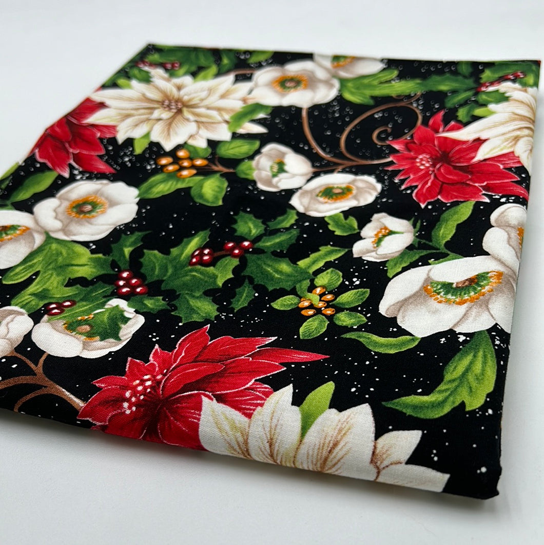 Quilting Cotton, Red & White Poinsettas (WQC2133)