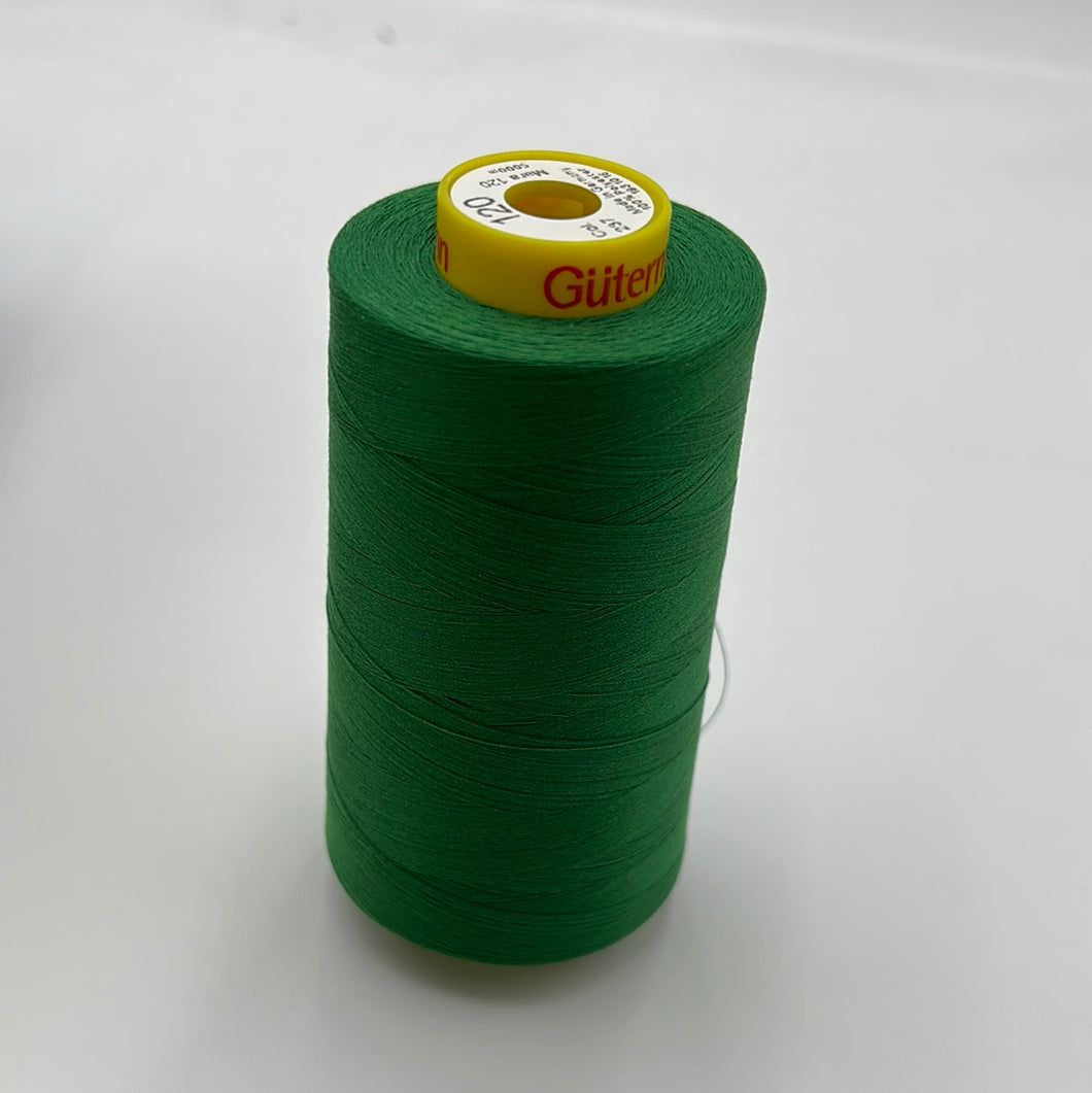 THREAD GUTERMANN MARA 11, 100% POLYESTER, 1 - Large Cone 1130m, Col:000