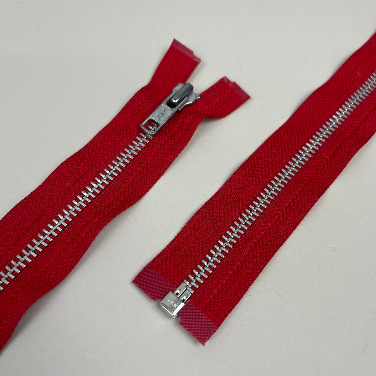 5 Separating Metal Zippers - Red & Silver 26.5" (NZP0480)