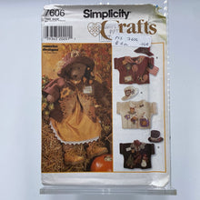 Load image into Gallery viewer, SIMPLICITY Pattern Teddy Bear Dress, Hat, Scarf, (PSI7606)
