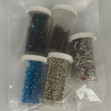 Load image into Gallery viewer, Craft Beads, Grab Bags  (NBD0586:594)
