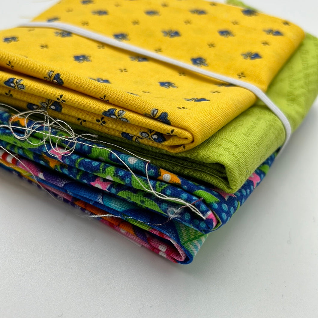 Quilting Cotton Bundle, Mixed Brights (WQC1856)
