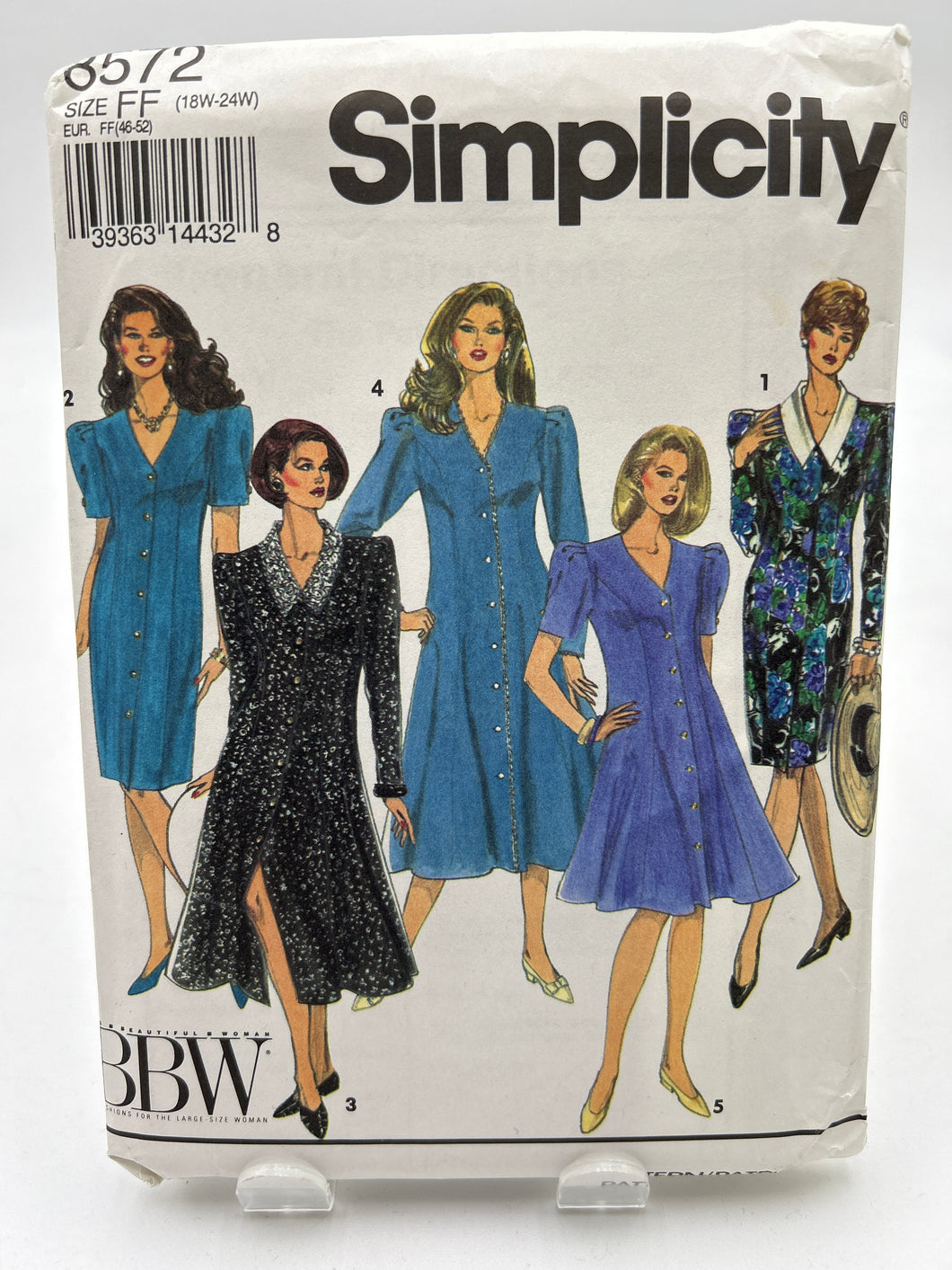 SIMPLICITY 20+ Pattern, Misses' Dresses (PSI8572)