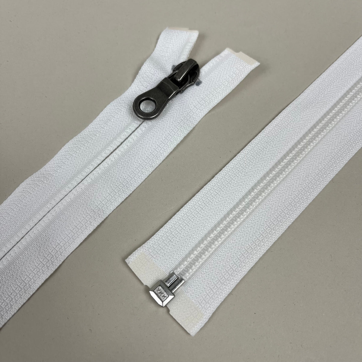 5 Separating Nylon Invisible Coil Zippers - White & Dark Silver 23" (NZP0523)