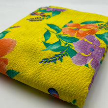 Load image into Gallery viewer, Cotton Seersucker, Bright Yellow Floral (WDW2147)
