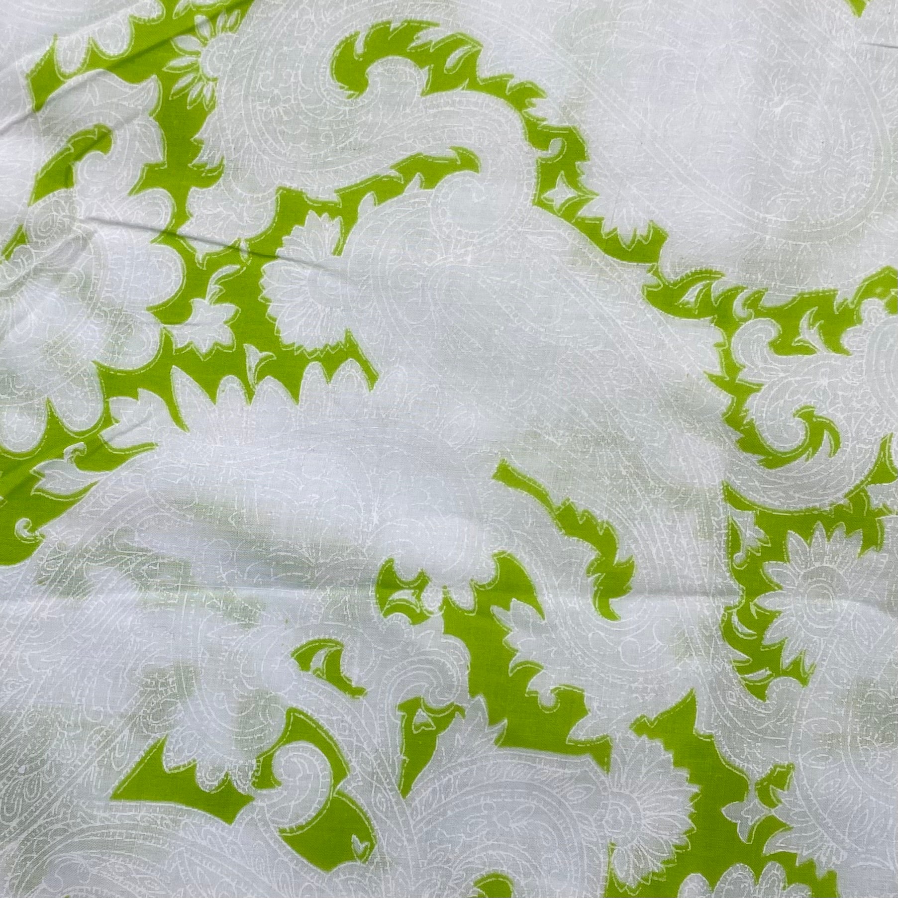 Vintage Cotton Shirting - Lime Green Paisley (WDW3123)