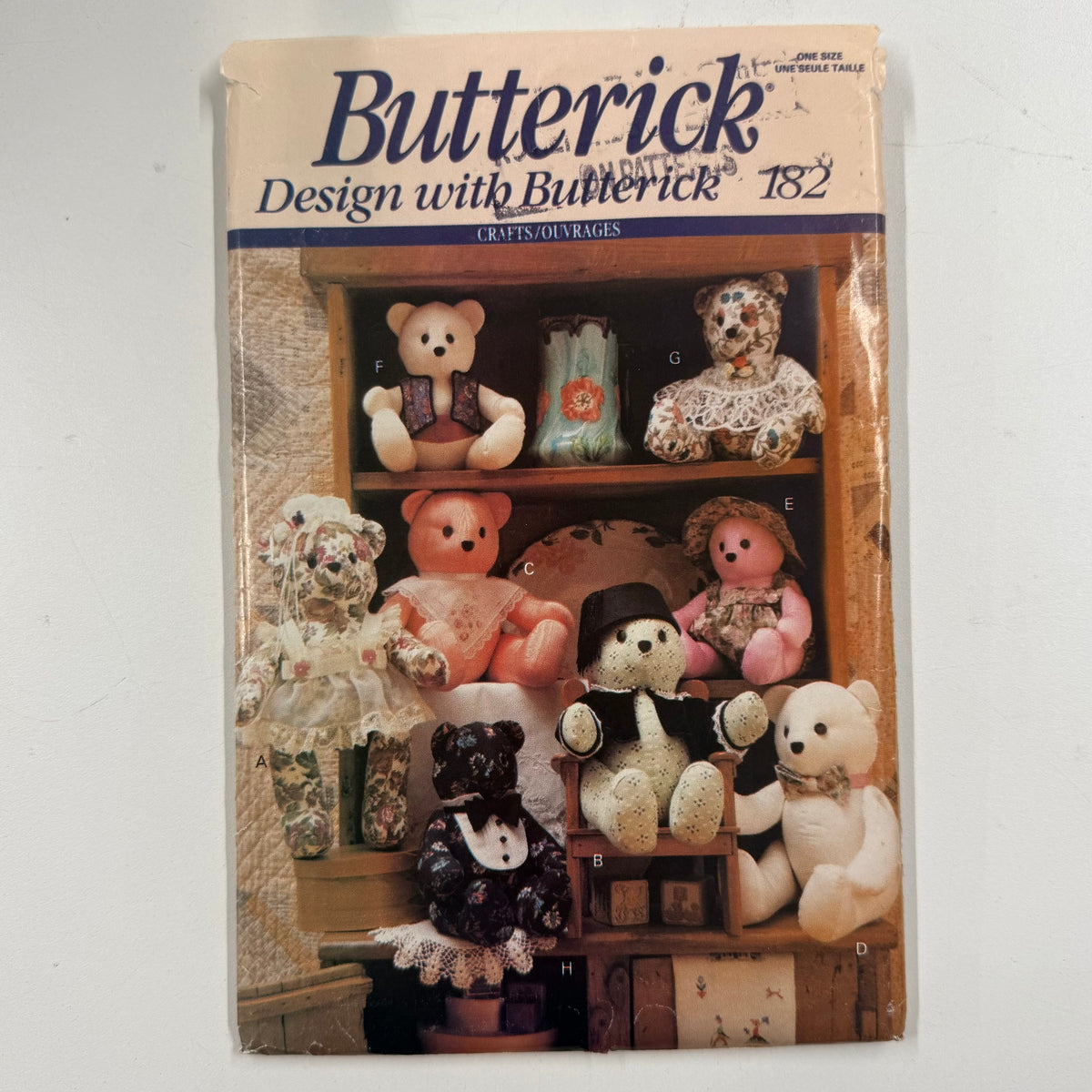 Vogue Craft Pattern - 182 Bears & Accessories (NPA0567)