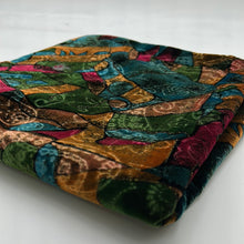 Load image into Gallery viewer, Velvet, Mixed Jewels (WCV0228)
