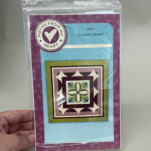 Sandy Gervais "Crown Jewel" Quilt Pattern (PXX0640)