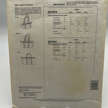 Load image into Gallery viewer, STRETCH N SEW Pattern, Quilted Carryalls (PSS4061)
