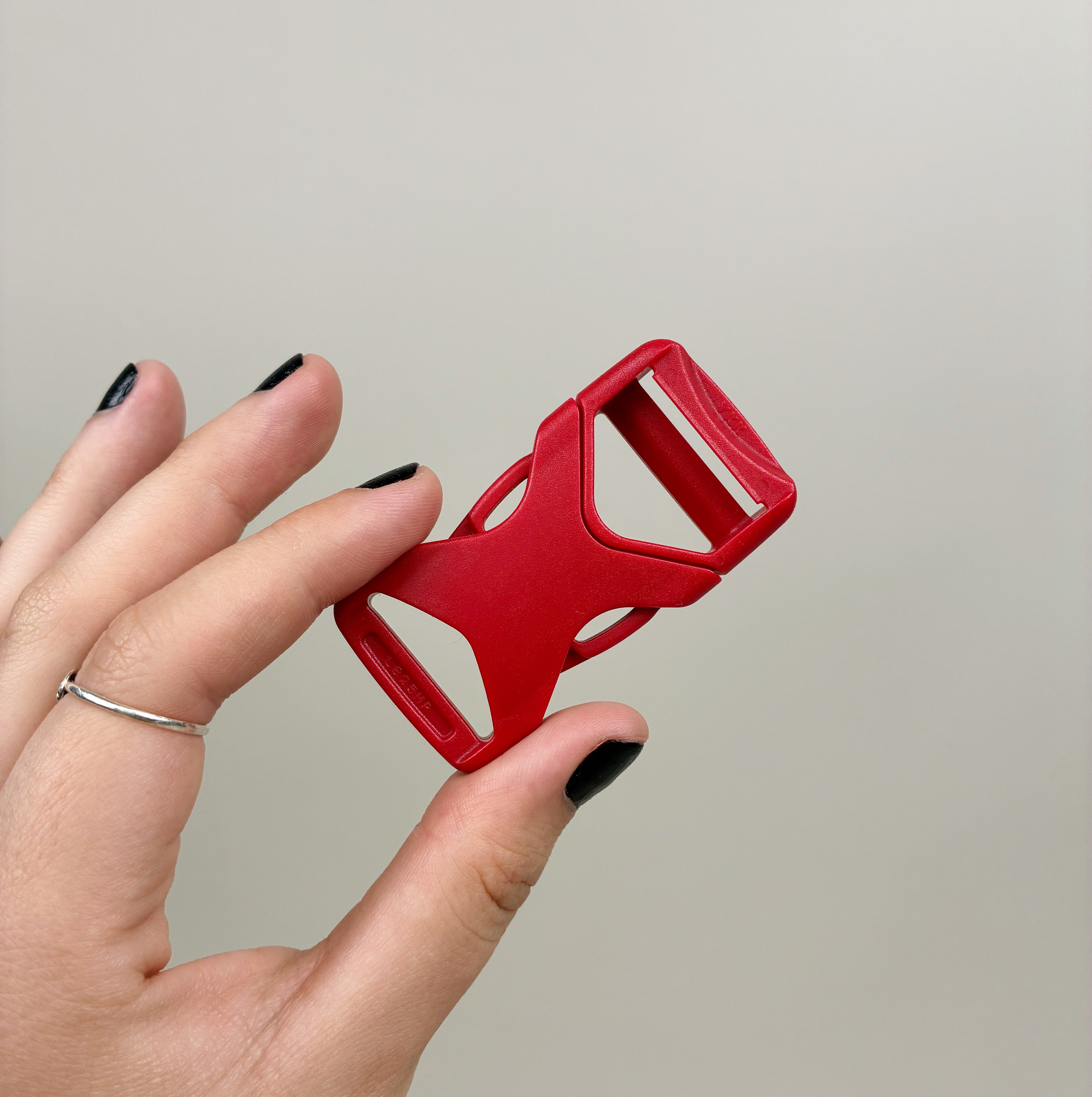 Parachute Clips - Red (NXX1209)