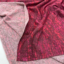 Load image into Gallery viewer, Slinky knit, Pink &amp; Fuchsia Fantasy (KIT0247)
