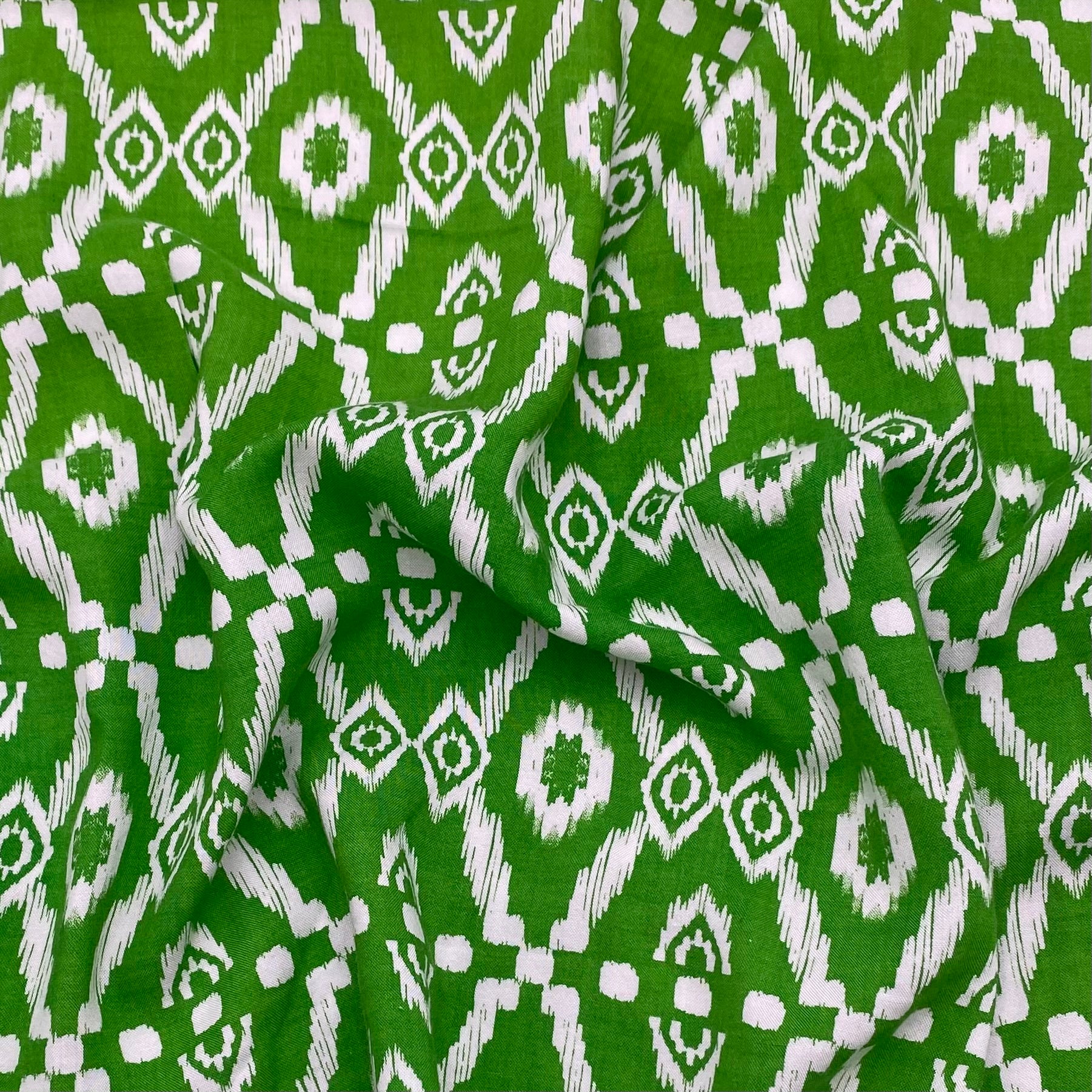 Rayon Dress Weight - Bright Green (WDW3376)