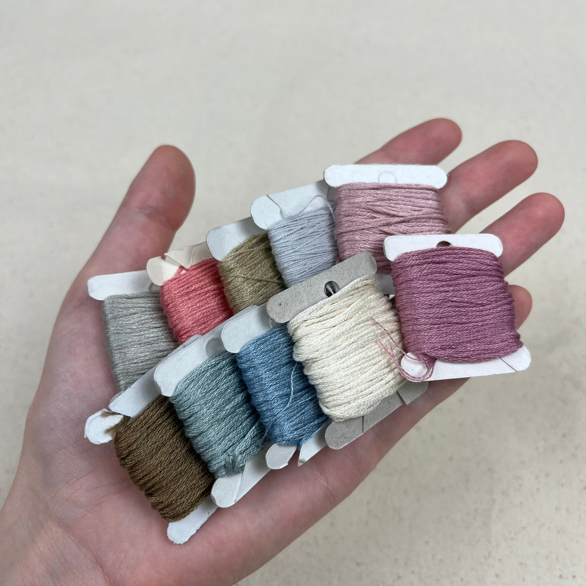 Visible Mending Embroidery Floss Kit - Dew in the Garden (NXX1897)