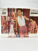 Load image into Gallery viewer, VOGUE Pattern, Misses&#39; Tunic &amp; Pants Outfit (PVO2319)
