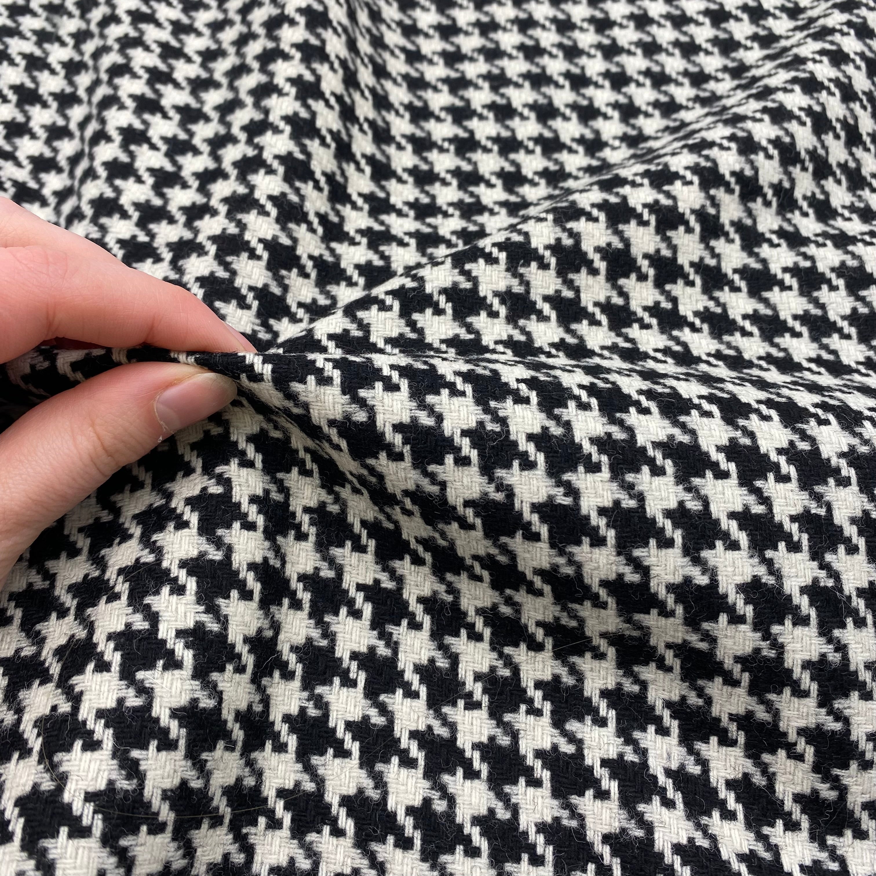 Wool Suiting - Black & White Houndstooth (WSW0699)