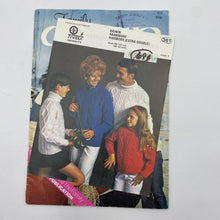Load image into Gallery viewer, Knitting Books - 4-pack Aran Sweaters (NBK0035)
