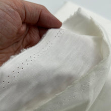 Load image into Gallery viewer, Stretch Cotton Shirting, Cream (WDW1755:1756)
