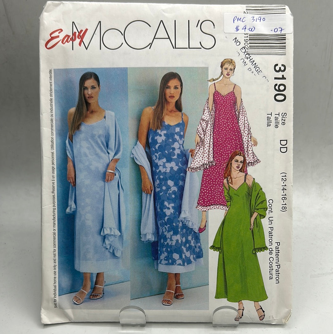 MCCALL'S Pattern, Misses'/Miss Petite Reversible Dress and Stole (PMC3190)