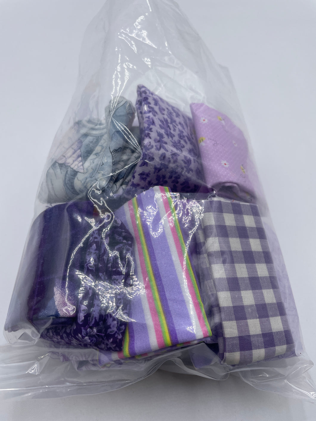 Quilting Cotton Scrap Bag, Purple, Lilac (WQC2338)